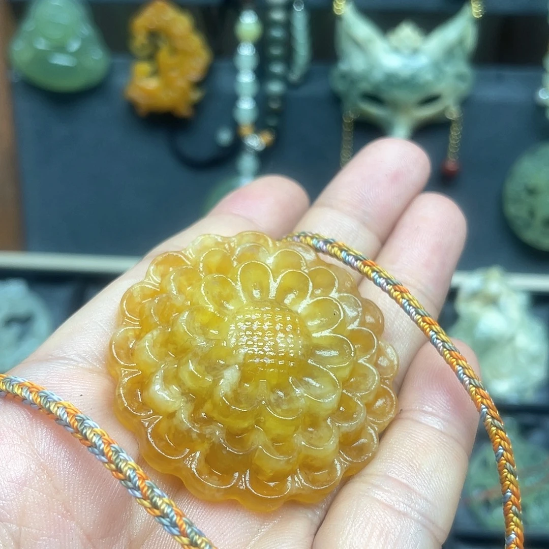 未镶嵌蛇纹石玉颈饰