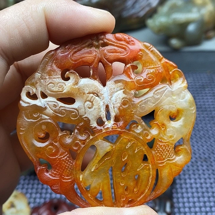 未镶嵌蛇纹石玉颈饰