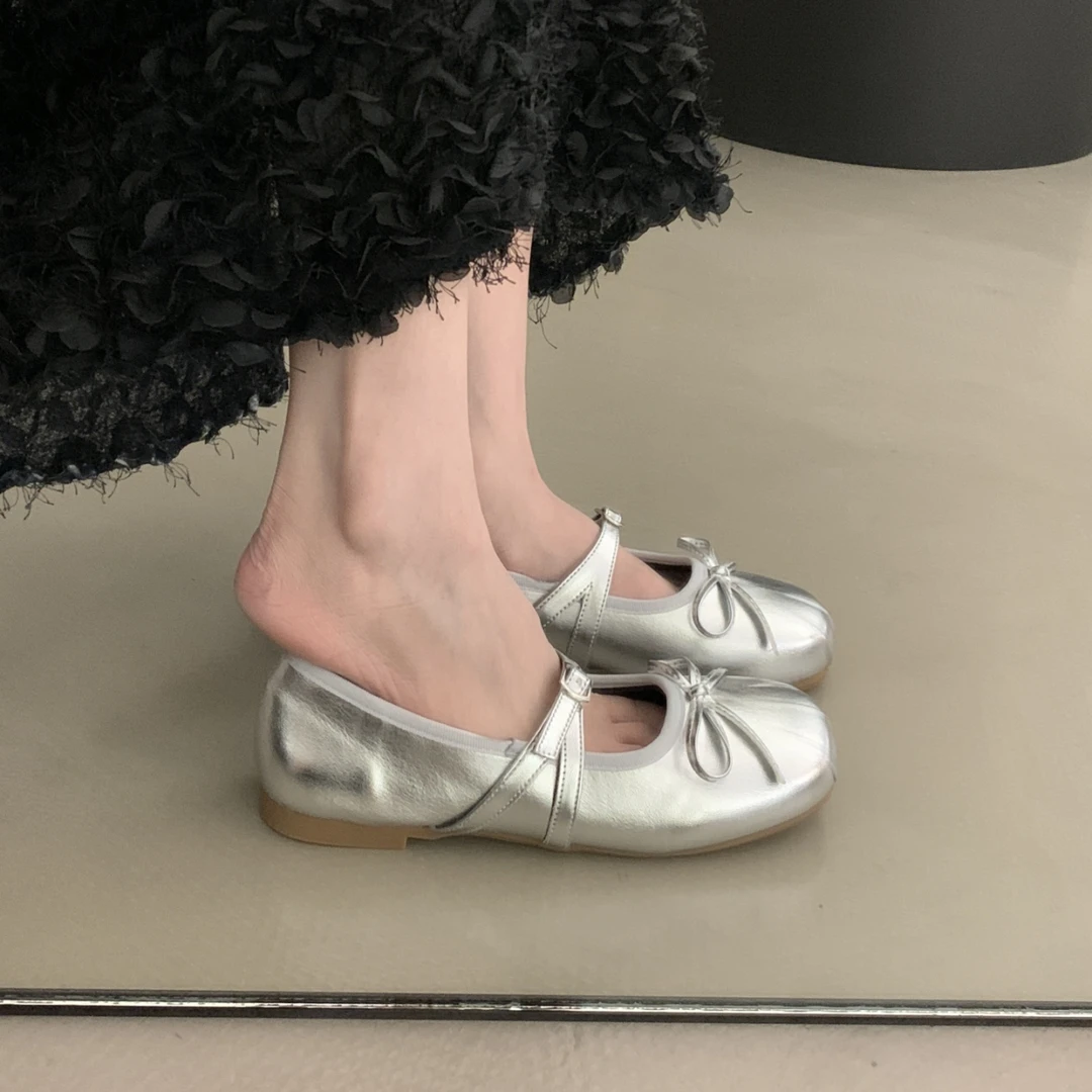 绝美内增高银色单鞋2025新款秋季配裙子玛丽珍鞋芭蕾小皮鞋晚晚鞋