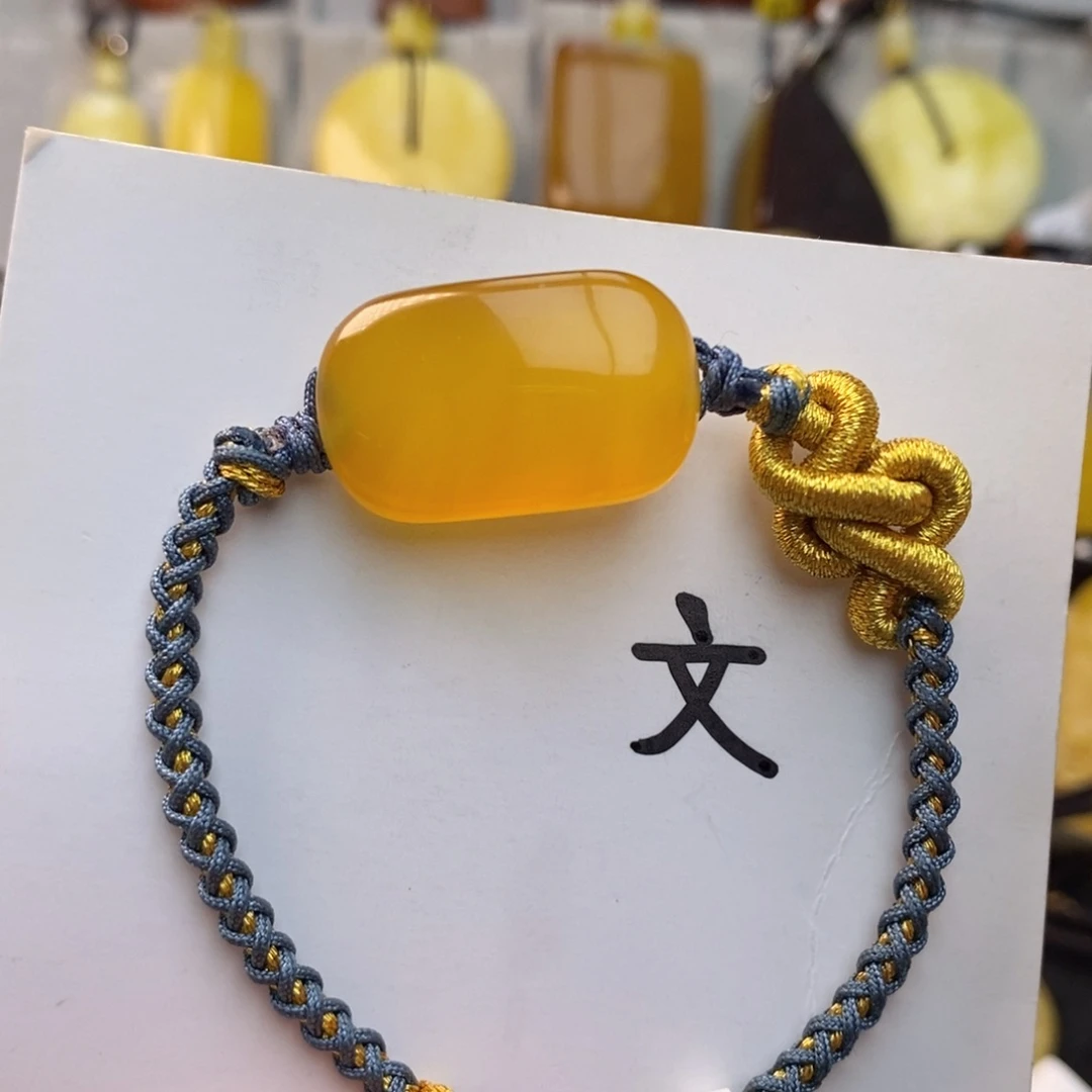 未镶嵌琥珀珠宝奇石17