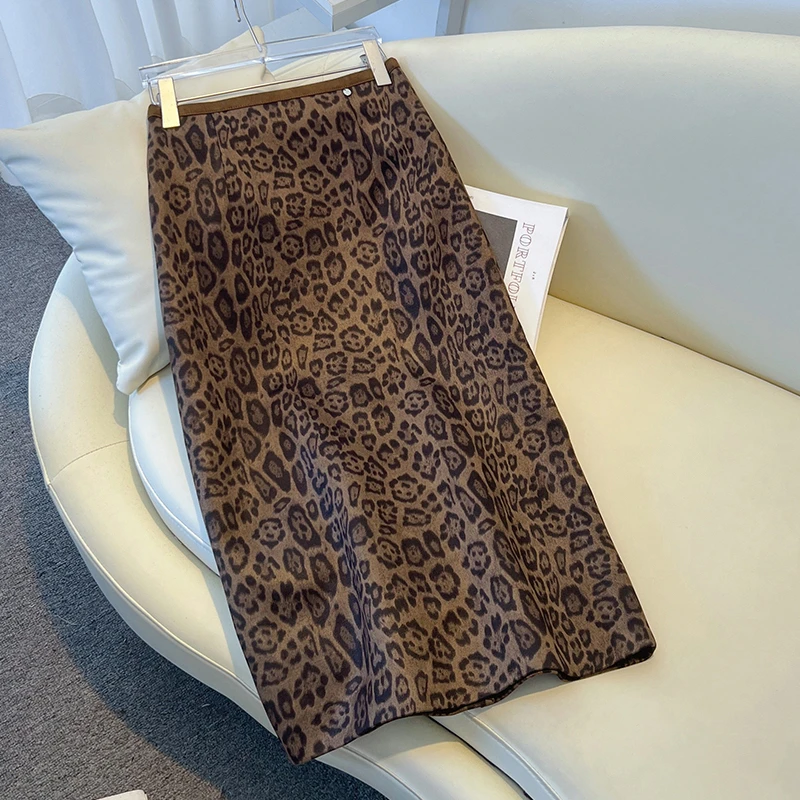 拉夏贝尔豹纹咖色半身裙秋冬新款加厚高腰中长款显瘦直筒a字裙