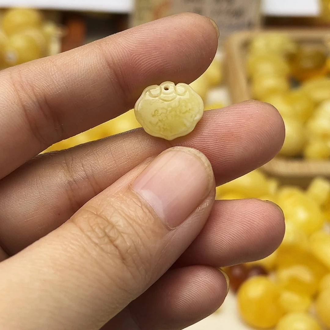 蜜蜡未镶嵌裸石天然