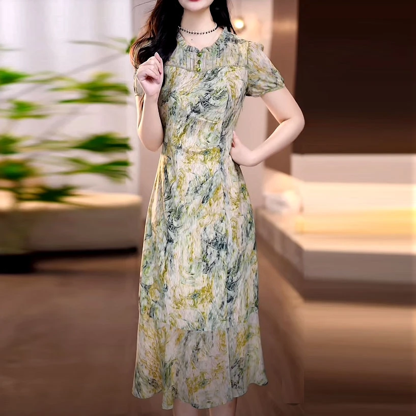 轻羽丝时尚设计感碎花礼服裙2025夏季新款减龄修身洋气妈妈连衣裙