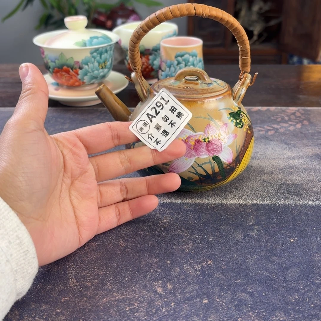 景德镇纯手工陶瓷工艺制作