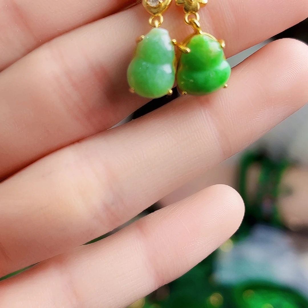 颈饰银S925镶嵌翡翠多样性