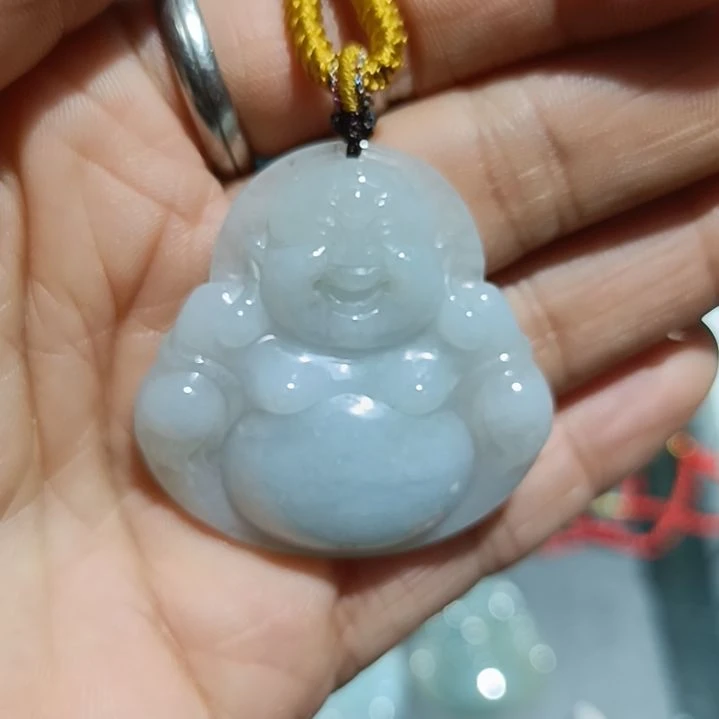 翡翠颈饰未镶嵌吊坠