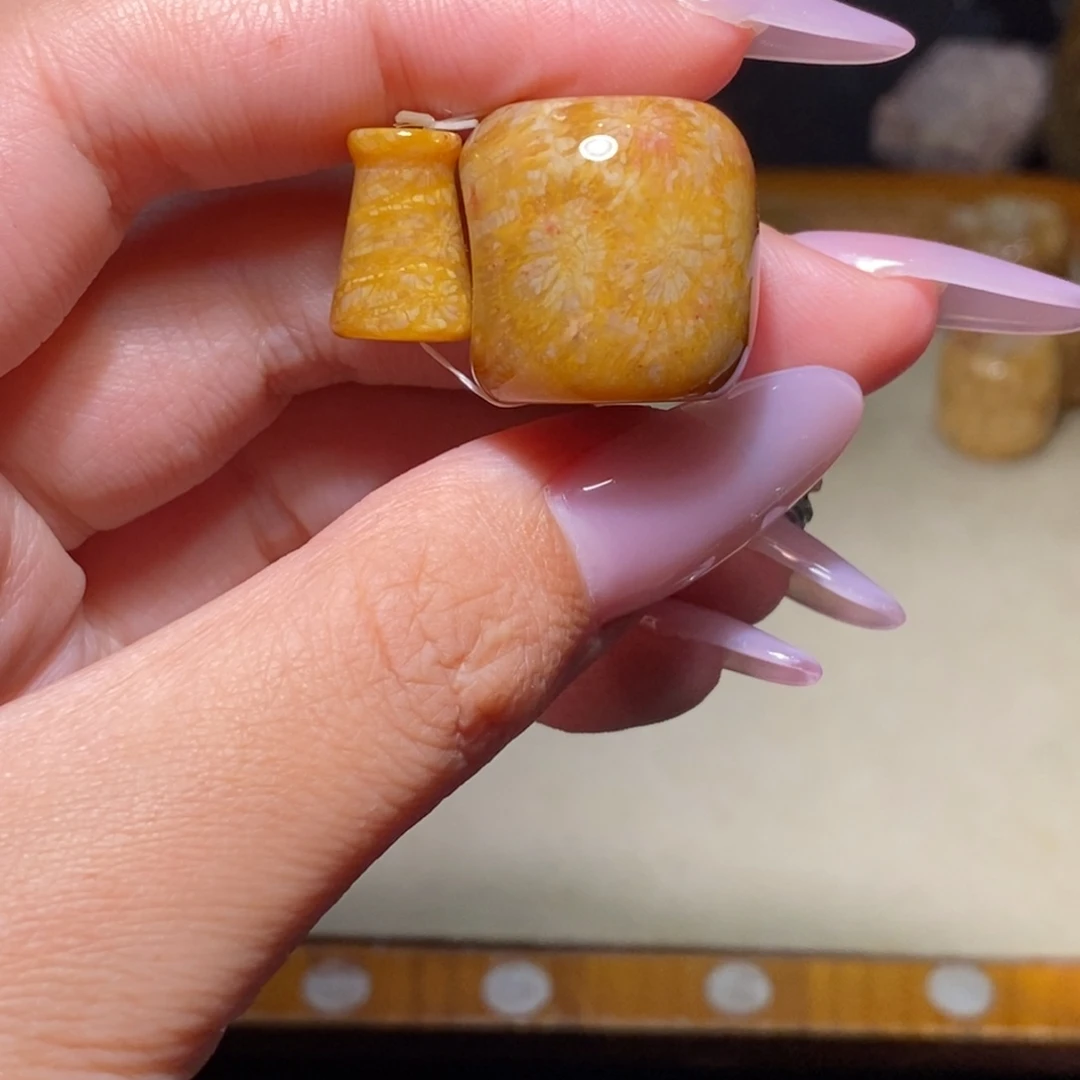 【闪购商品】硅化玉珊瑚玉未镶嵌b**b