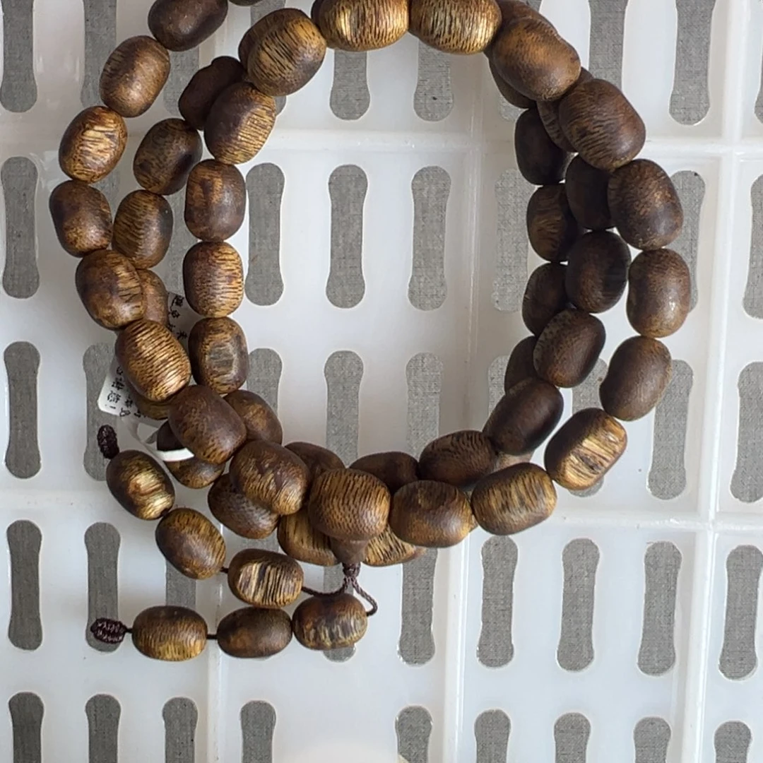 蔡***生沉香手串沉香c036留疤多圈35+多样性发一