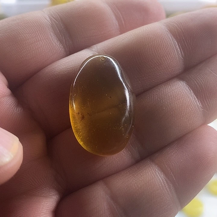 琥珀珠宝奇石未镶嵌小滴留