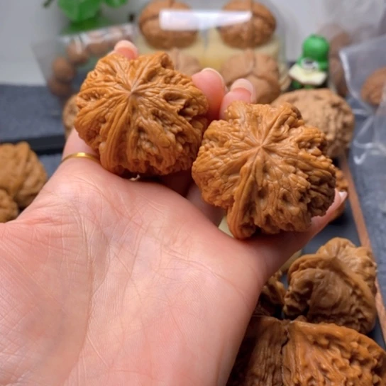 吊坠文玩核桃全品45粗筋精品头货