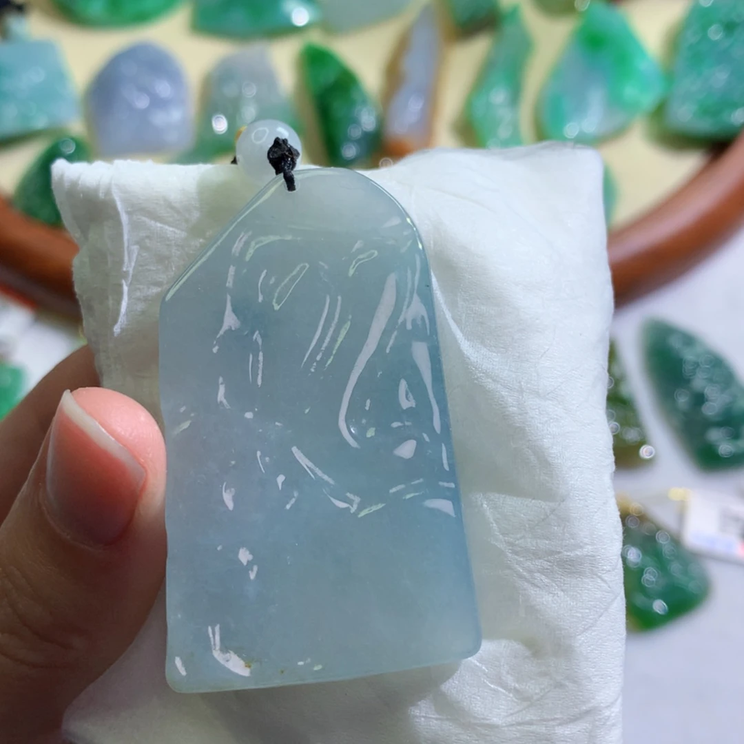 【闪购商品】翡翠吊坠(不含链)未镶嵌 4589