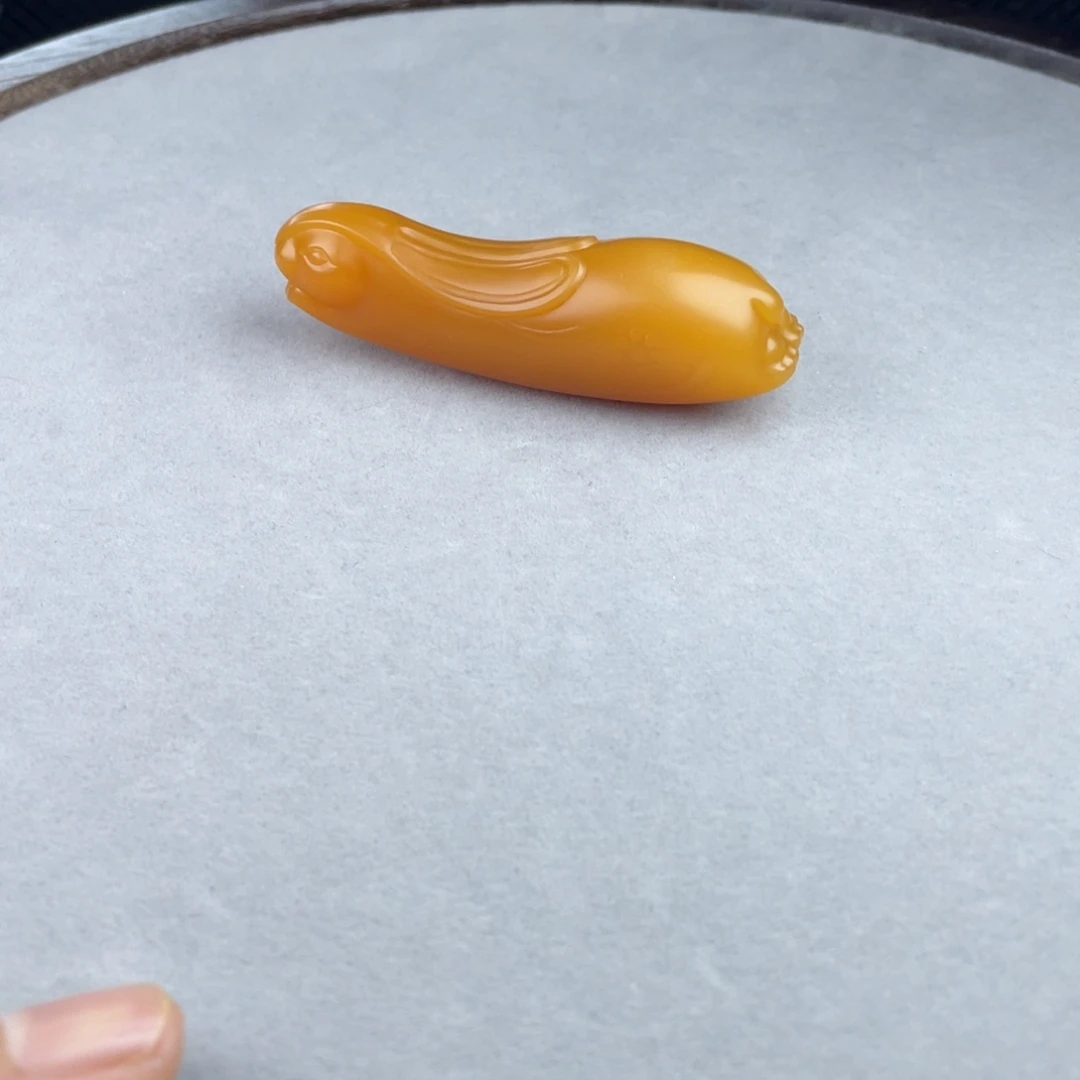 行***旅颈饰未镶嵌石英质玉（缅黄）