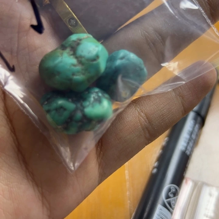 邱***泥塑泥塑是真的好丑呀