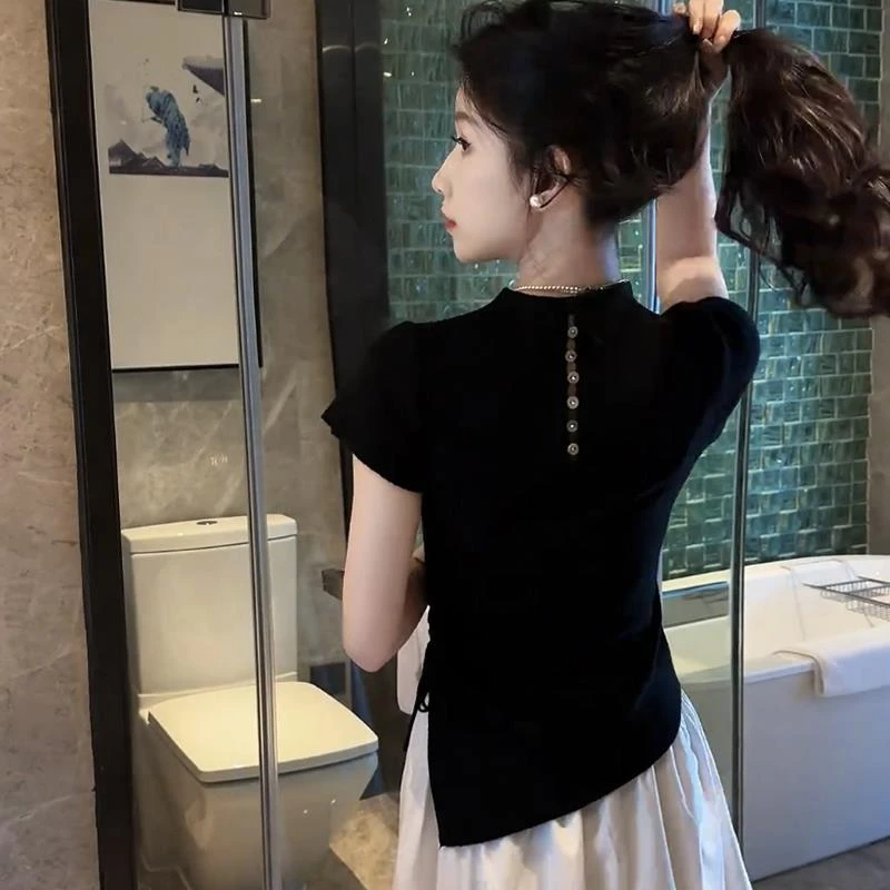 收腰设计感冰丝毛针织衫女短袖2025夏季新款显瘦后背钉珠镂空上衣