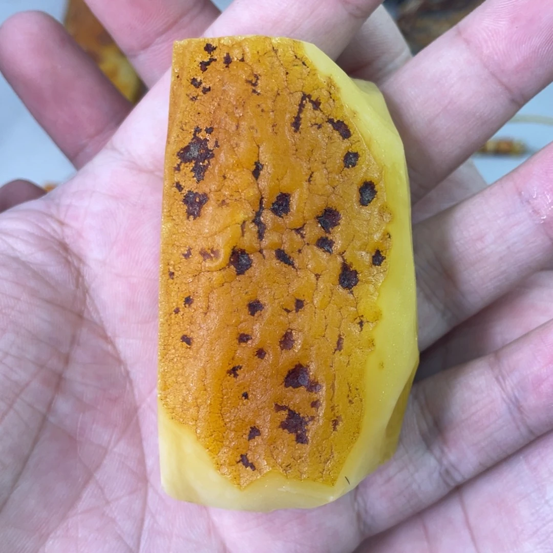 定制琥珀天然琥珀