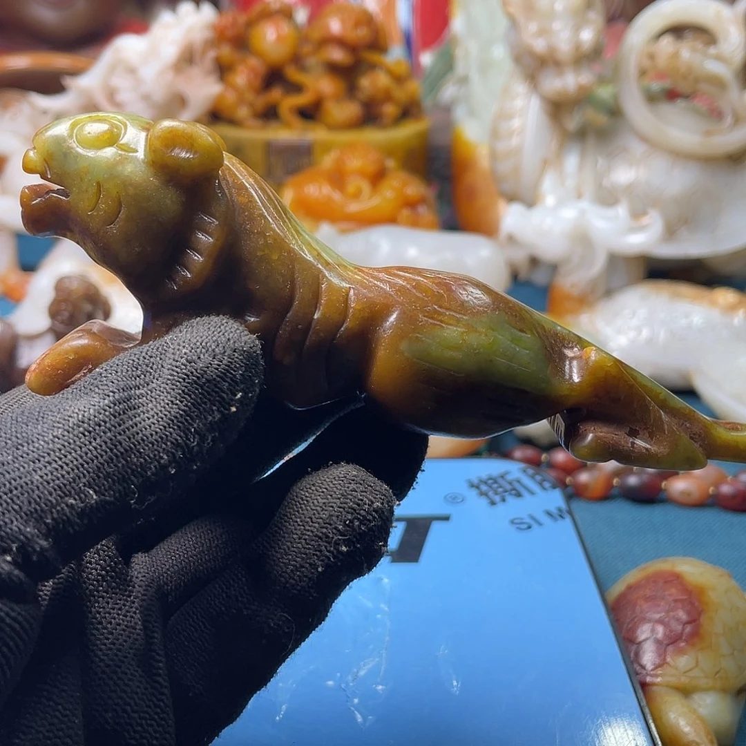 和田玉（糖玉）未镶嵌颈饰