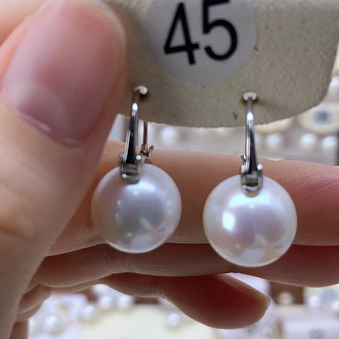 银S925镶嵌耳饰淡水珍珠