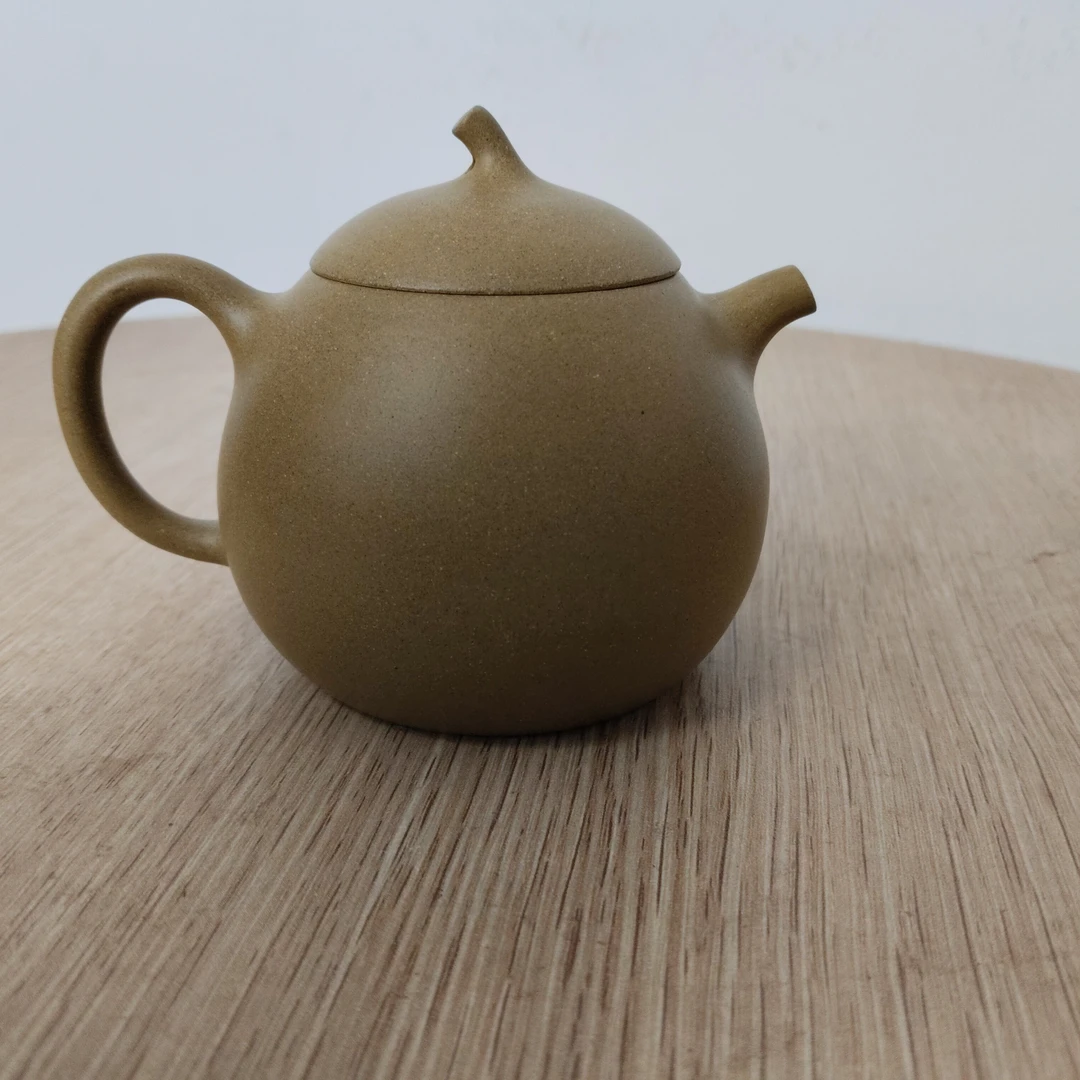 段泥茄段壶，容量250CC，光素器，半手国工制