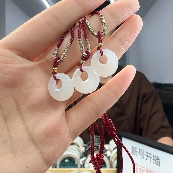 和田玉戒指未镶嵌