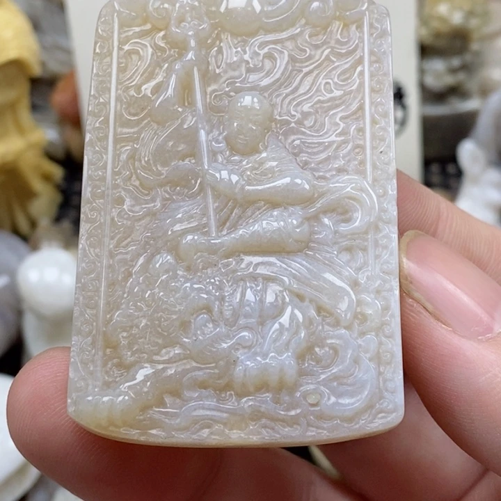 颈饰未镶嵌硅化珊瑚（珊瑚玉）