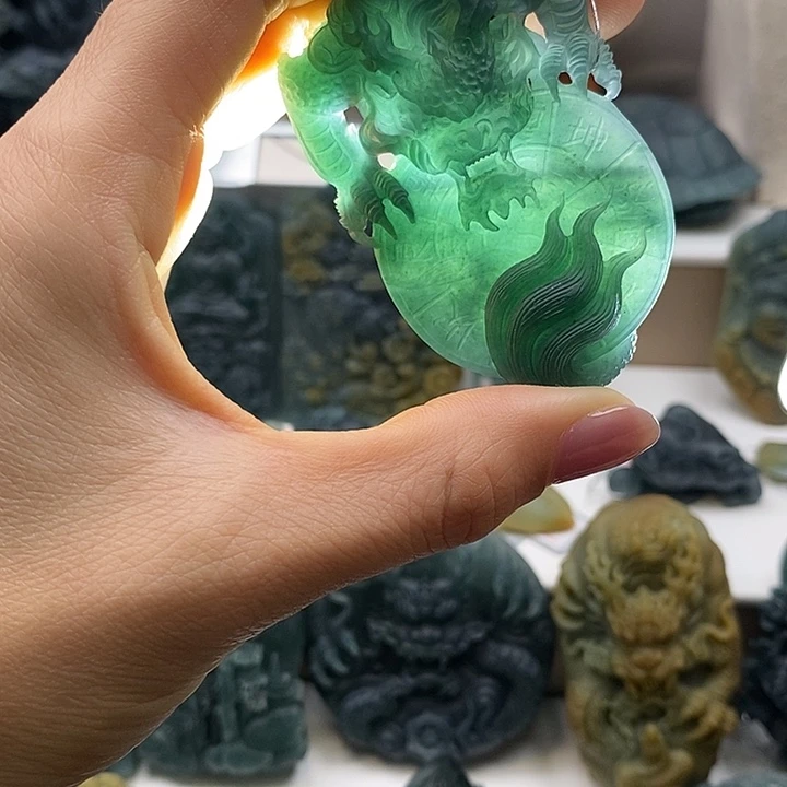 定制翡翠未镶嵌翡翠