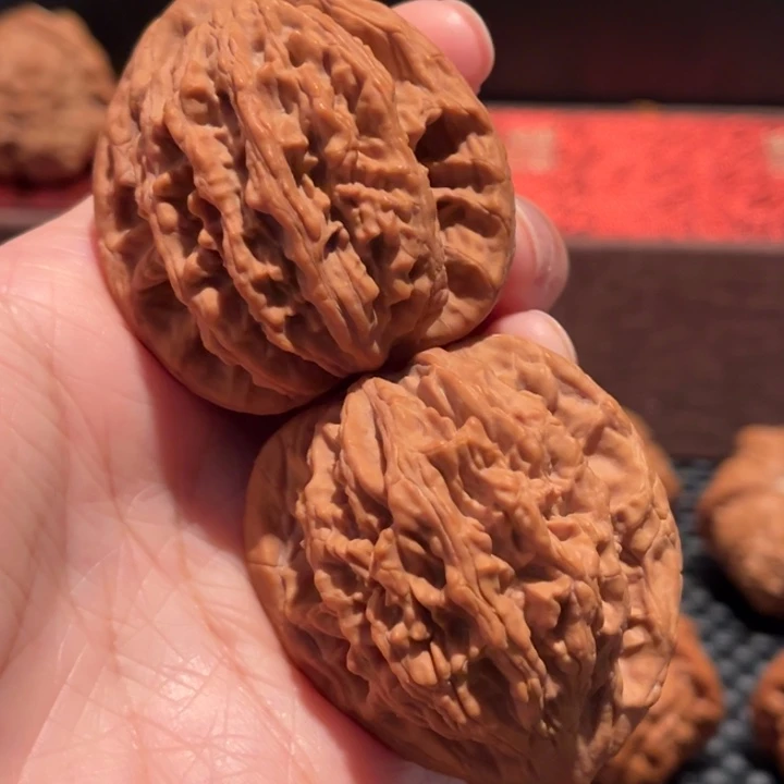 理***旬吊坠文玩核桃虎头