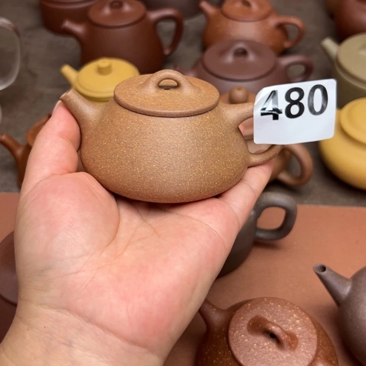 一***过茶壶紫砂黄降坡半手工130cc左右瑕疵