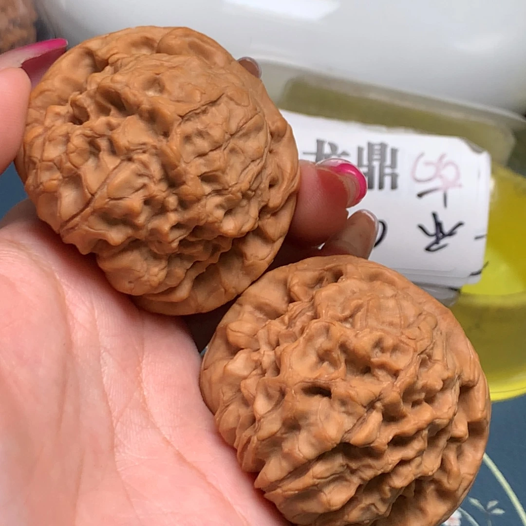 爱***华把件文玩核桃50-34200-8