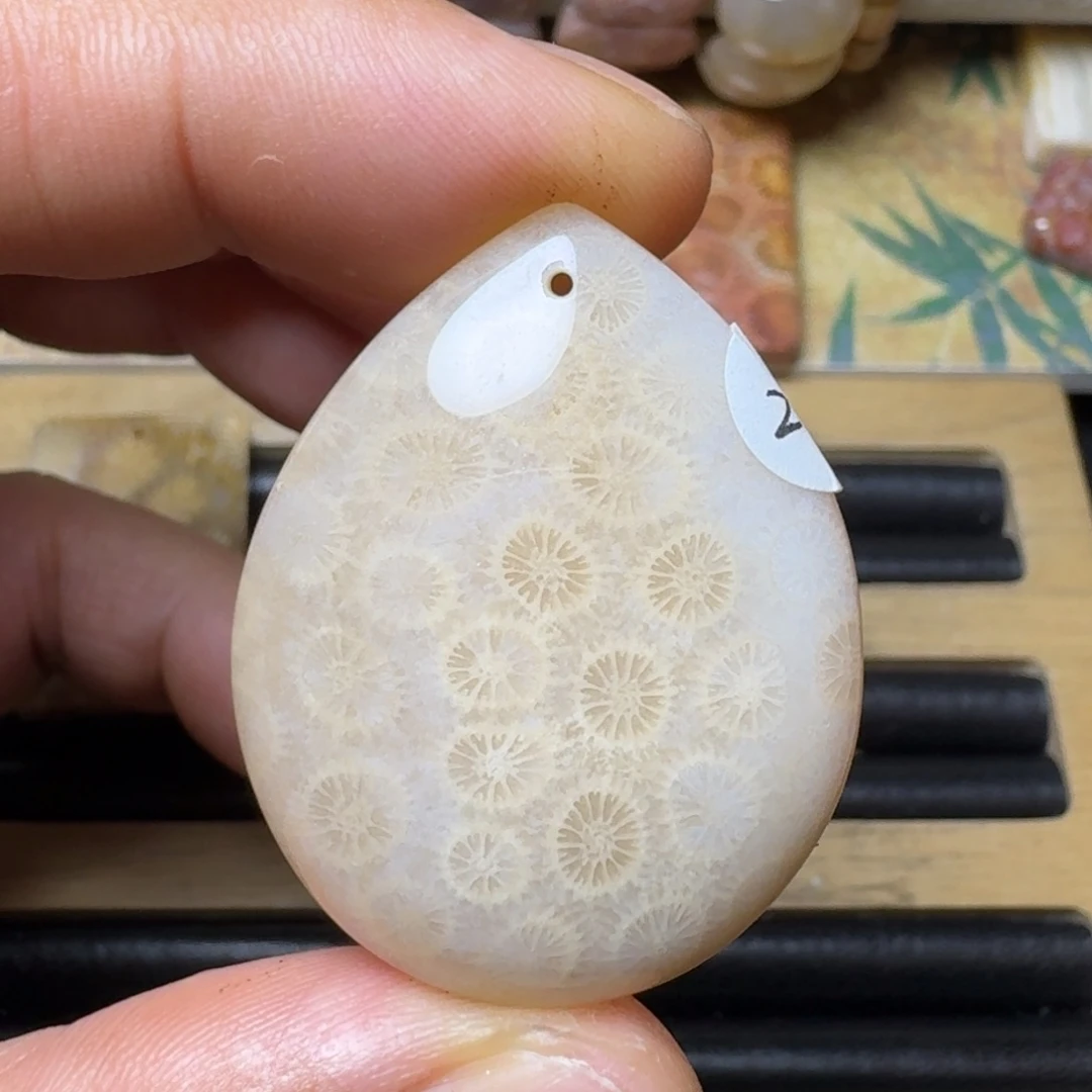 硅化玉奶酪水滴未镶嵌