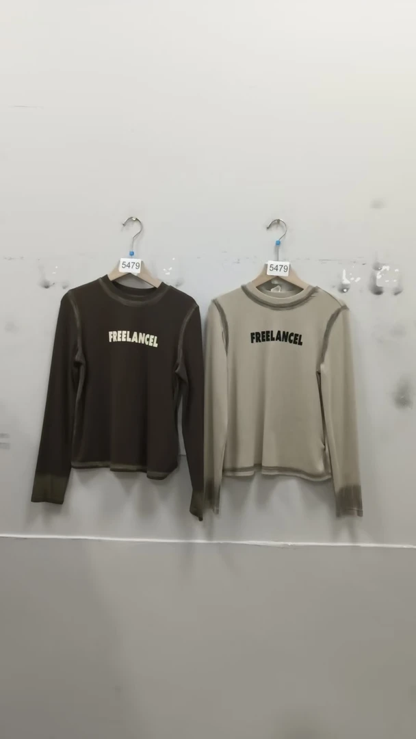 圆领休闲风吸汗修身型常规款T恤印花春季长袖气质5479