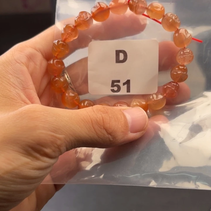 未镶嵌多样性发货默认微瑕9m m南红玛瑙