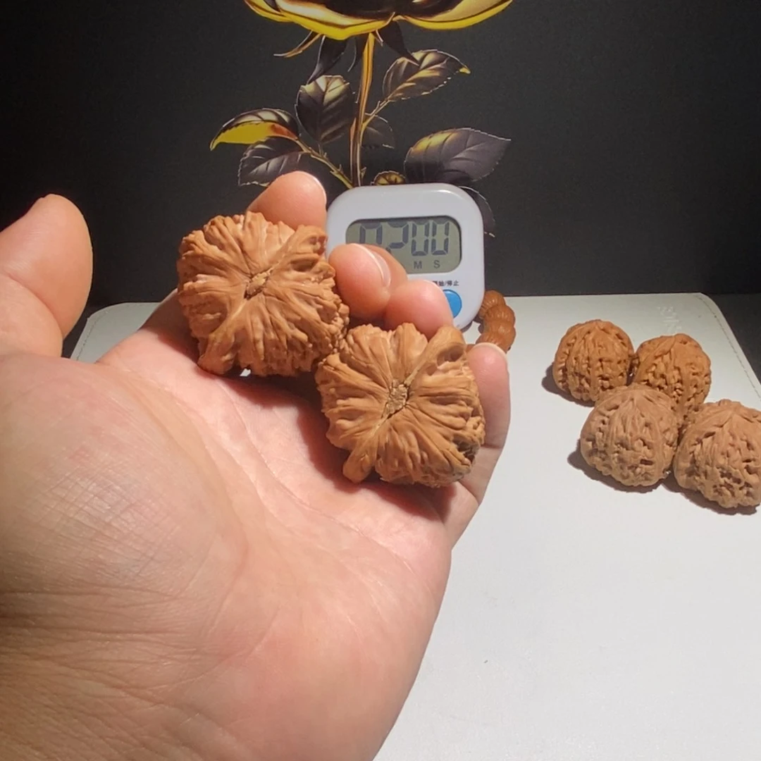 文玩核桃把件?白狮子