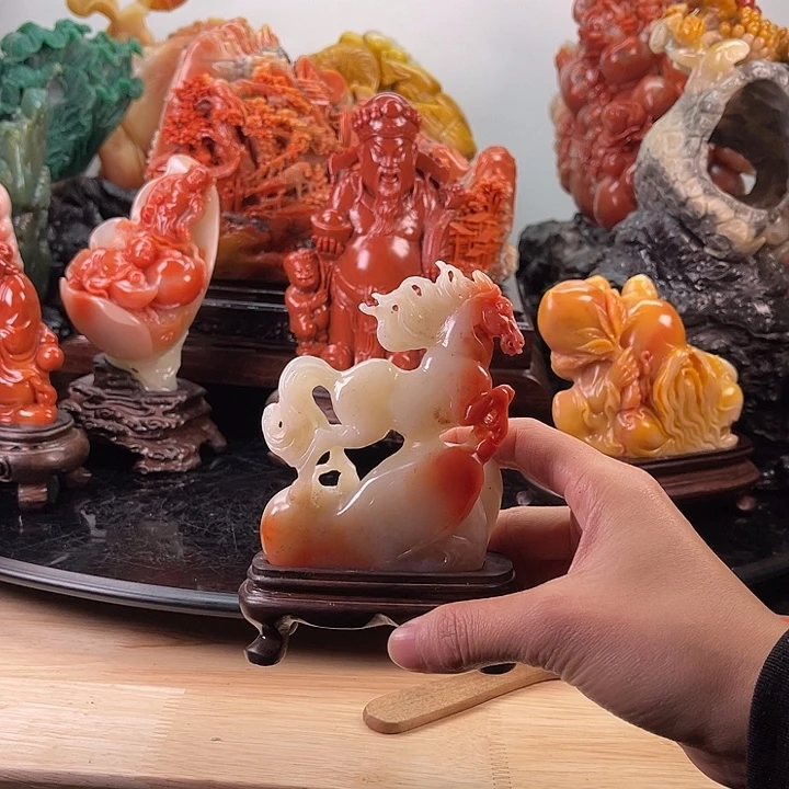 寿山石马到成功摆件