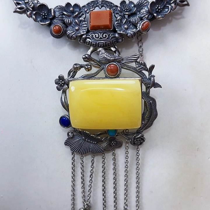 琥珀银S925镶嵌颈饰吊坠