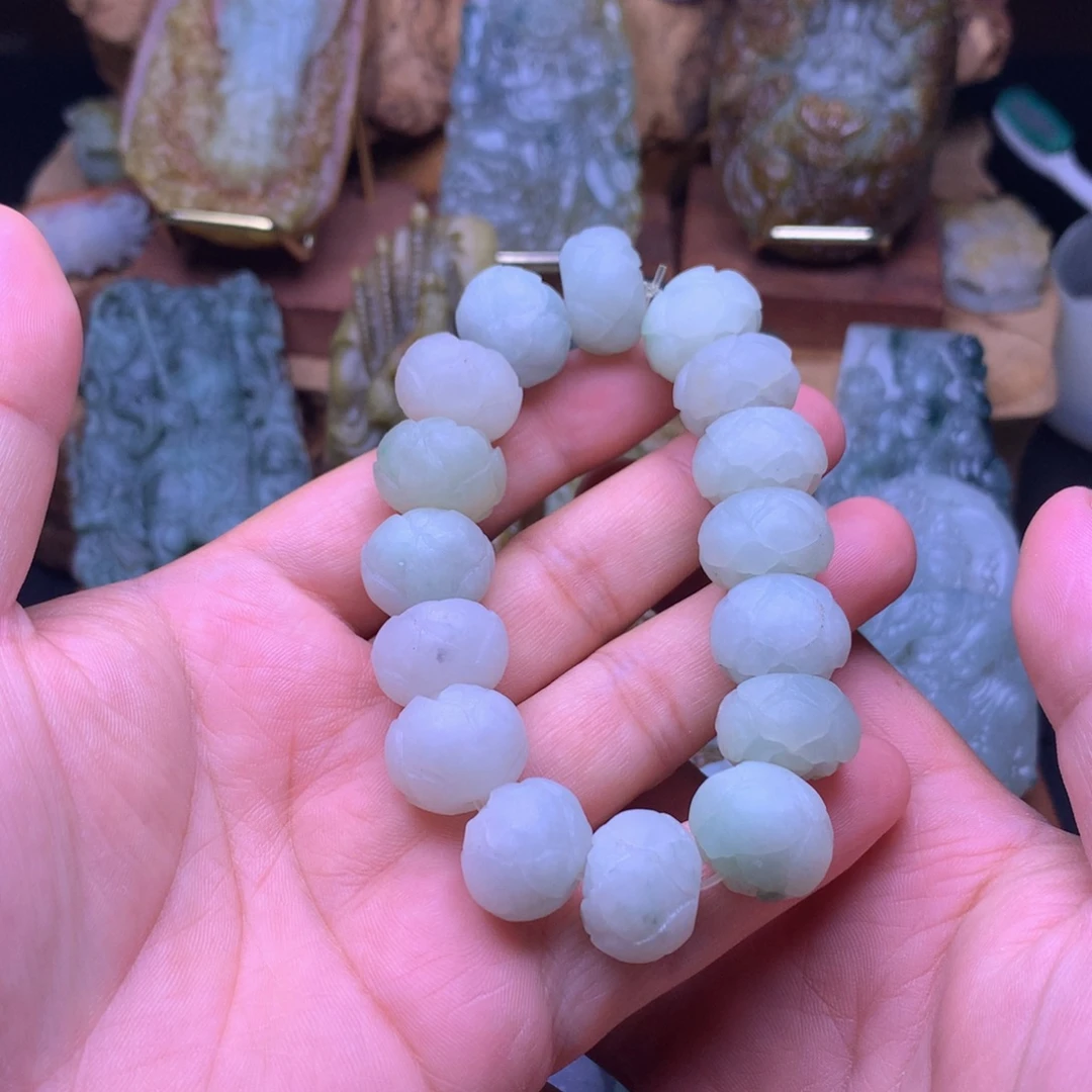 定制翡翠未镶嵌翡翠