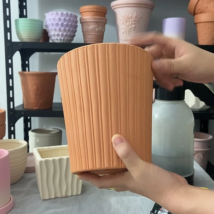 15×16红陶直纹盆1个