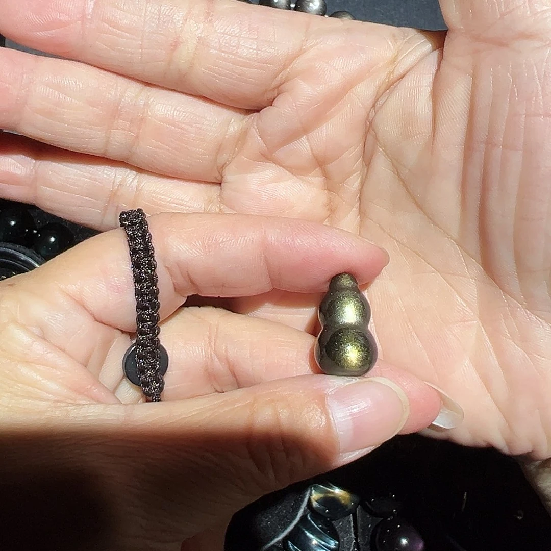 小***黑曜岩未镶嵌珠宝奇石