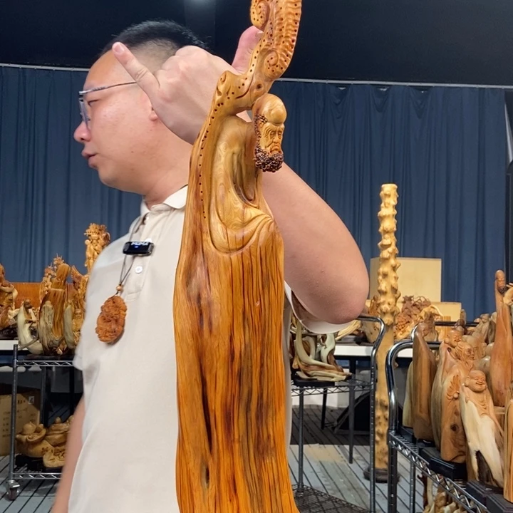 柏木（崖柏）随型摆件