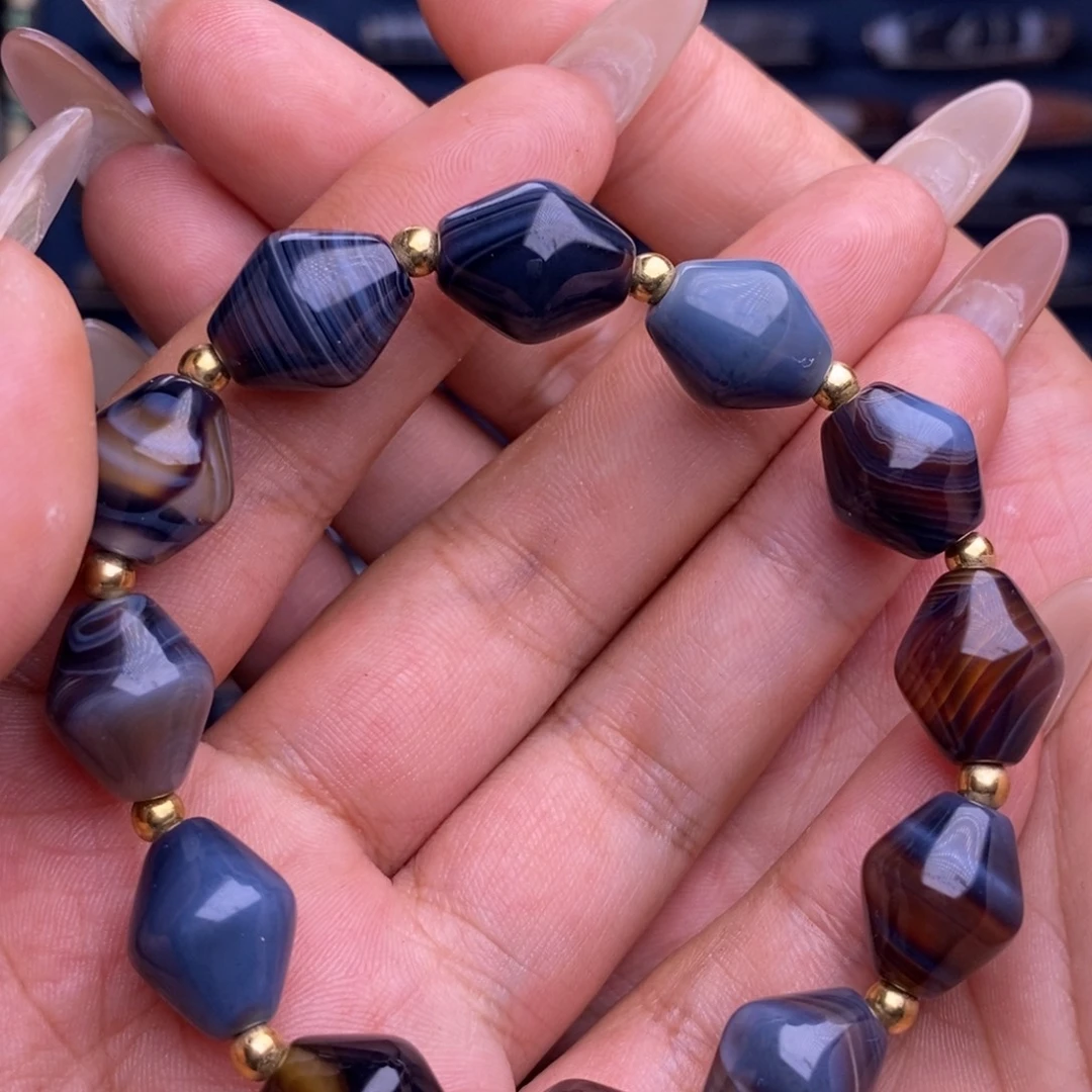 玛瑙/玉髓未镶嵌珠宝半成品