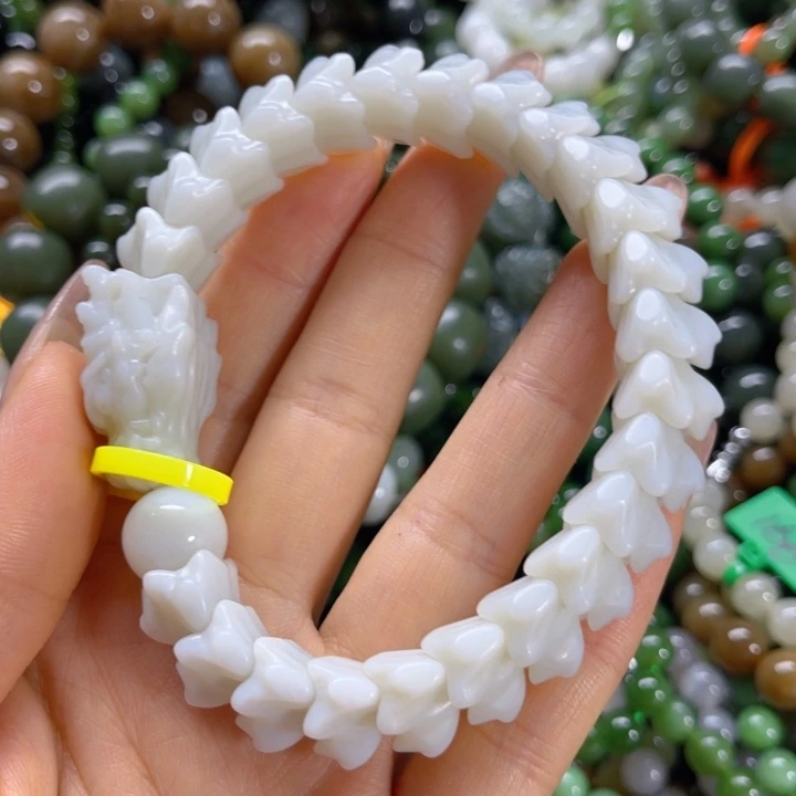 手串未镶嵌和田玉