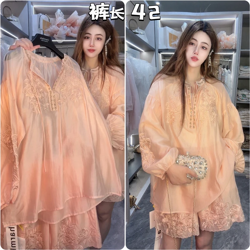 【南枳独绝】62778重工刺绣上衣+松紧腰短裤大码胖MM两件套