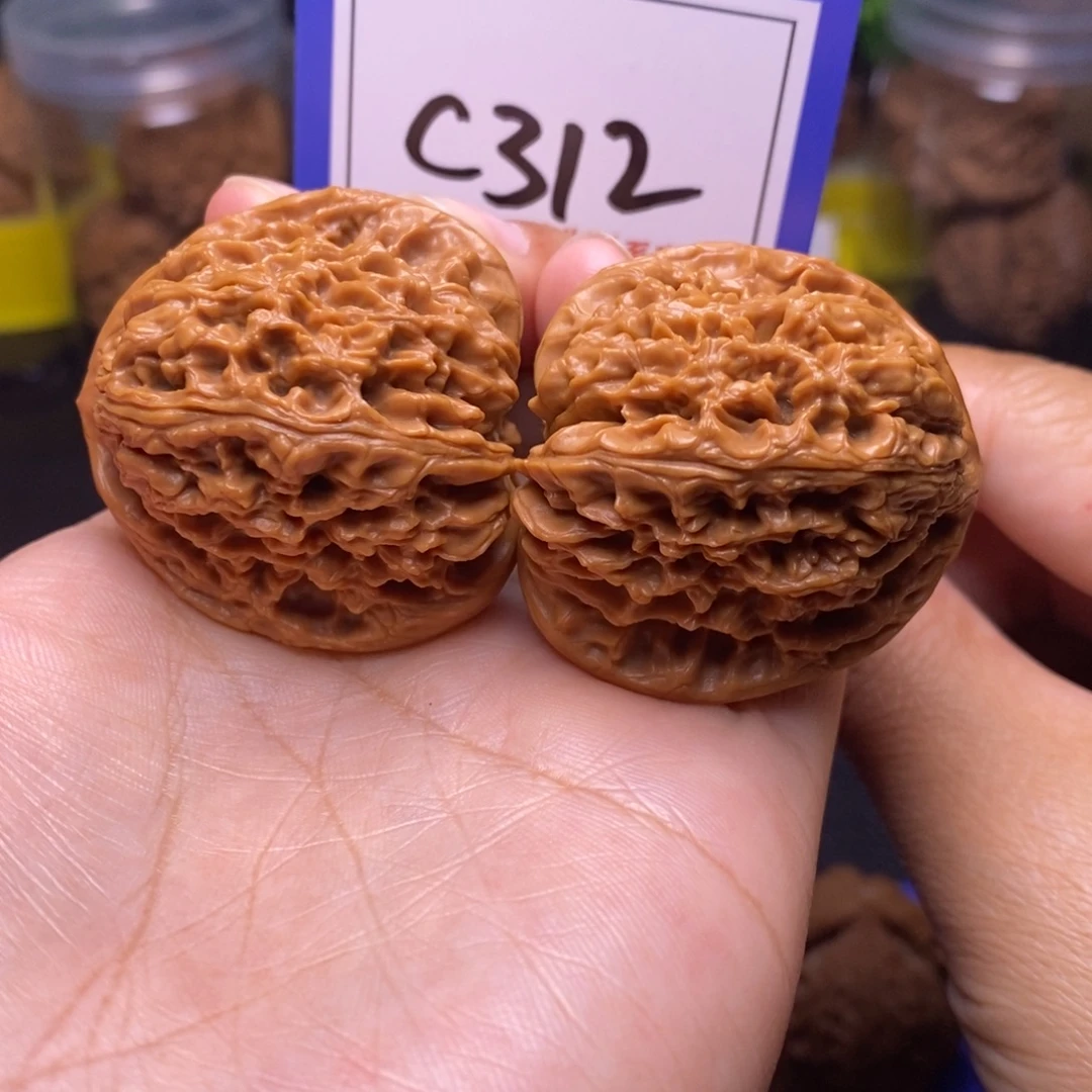 把件桃核39三角疆c312