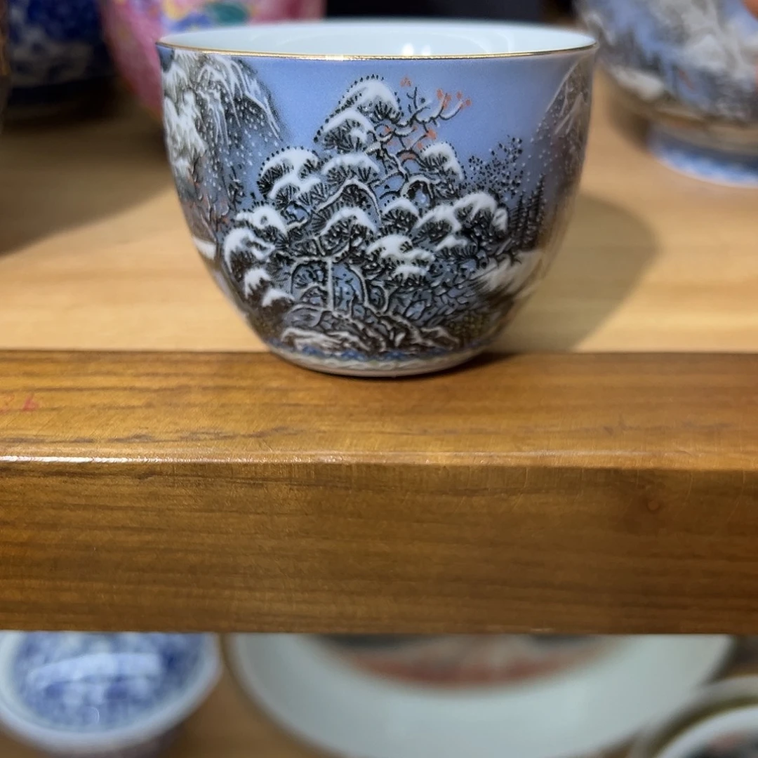 M***…粉彩瑞雪兆丰年小品茗杯
