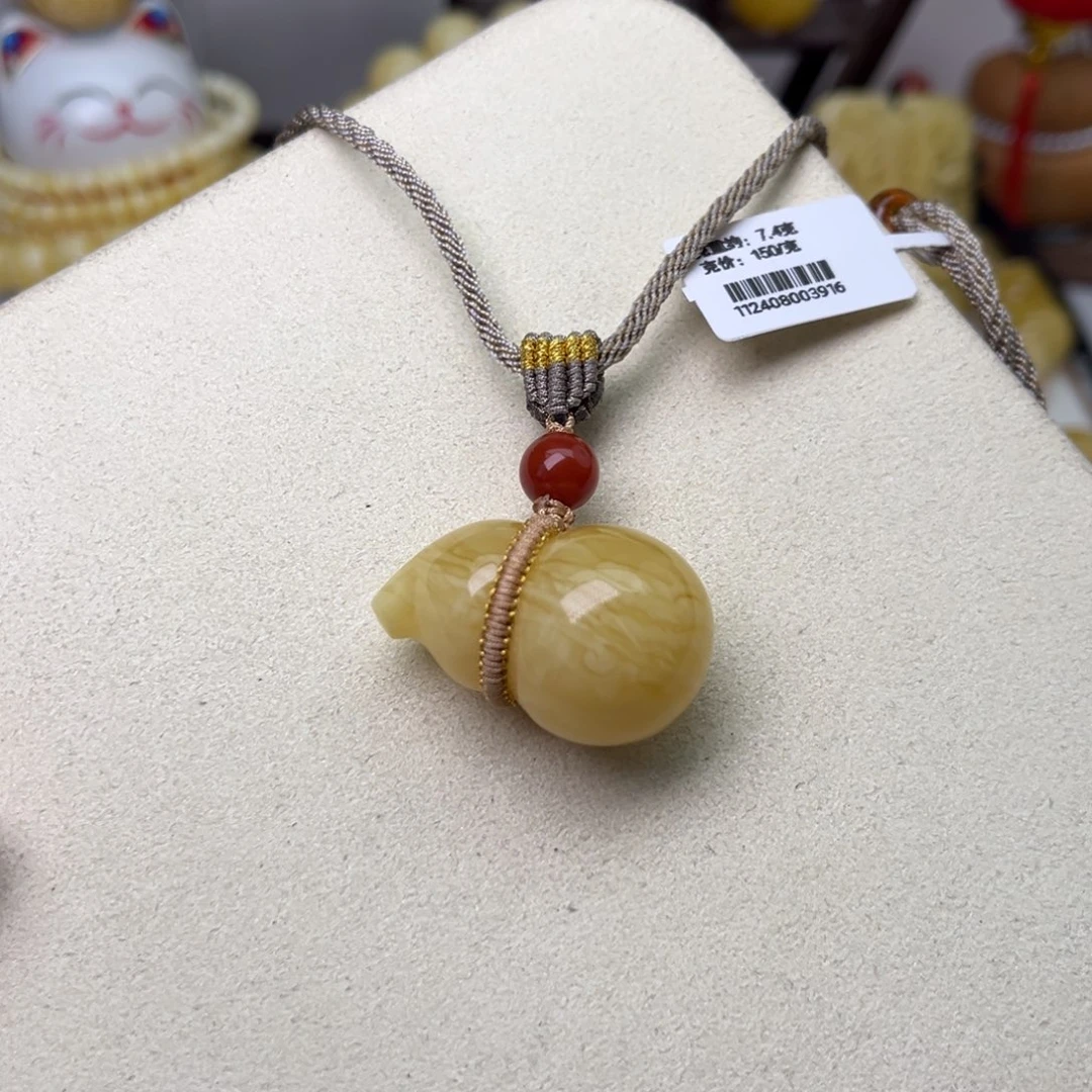 蜜蜡吊坠(不含链)未镶嵌立体葫芦浓白蜡虎皮纹