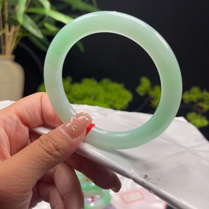 未镶嵌手镯翡翠57.2