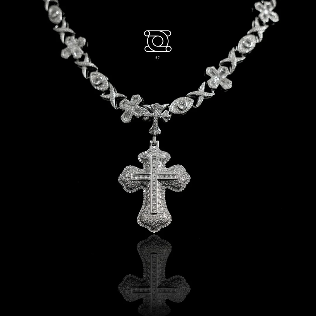 铜合成锆石项链 六七十字架吊坠搭配十字架眼睛交叉项链套装嘻哈