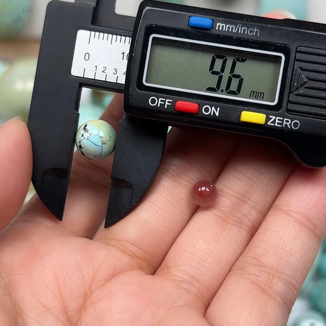 南红玛瑙未镶嵌珠宝奇石