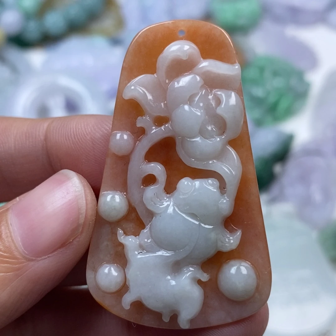 颈饰未镶嵌翡翠翡翠