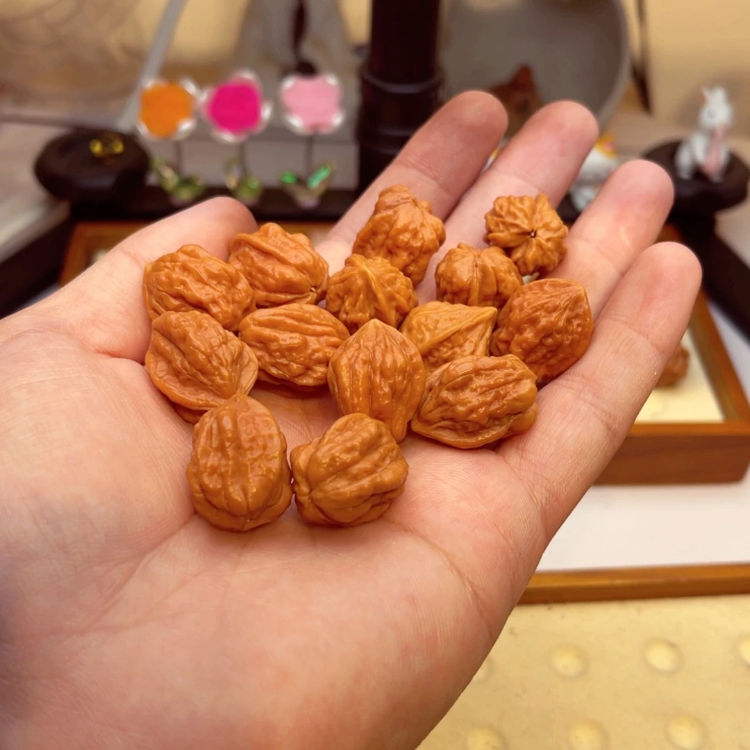 文玩核桃手串蛤蟆头
