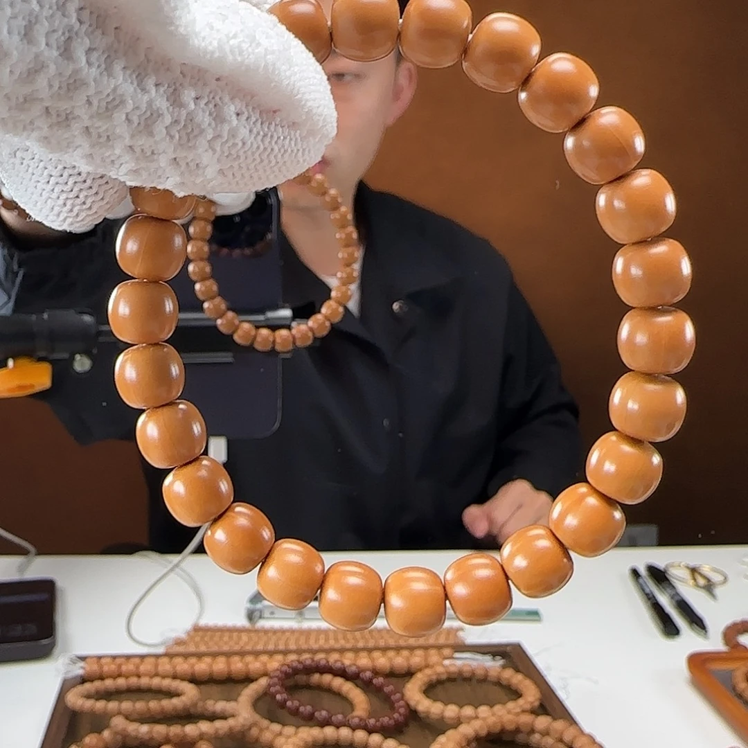 吊坠猴头核桃返油老型